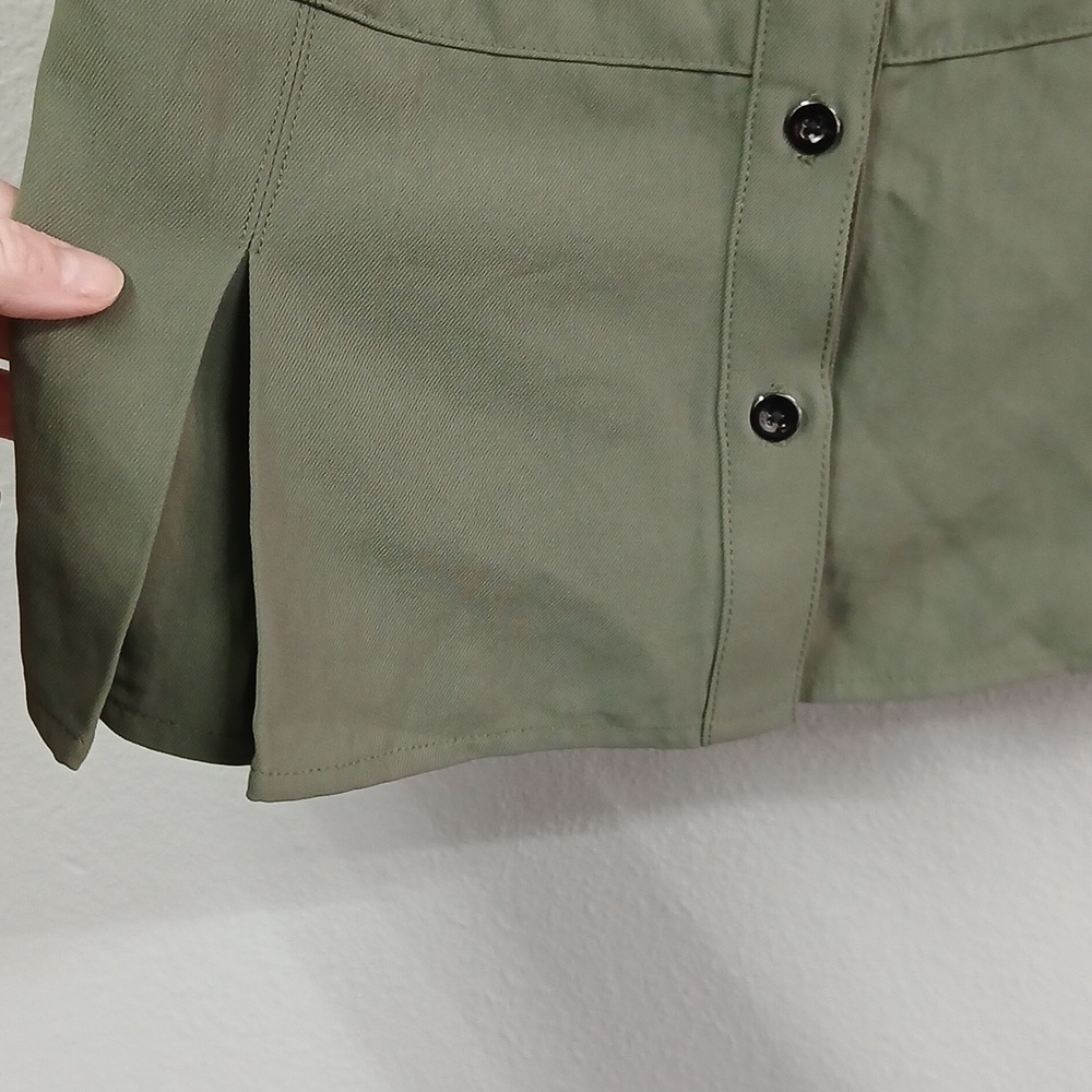 NWT Banana Republic Button Up Tank Flare Sleeveless Green Size 8 - Picture 4 of 8